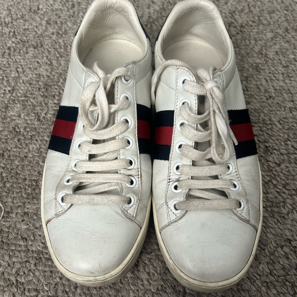 Gucci White and Red Sneakers Classic Design size 5.5 - Picture 1 of 8
